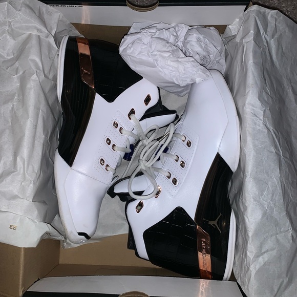 GREAT CONDITION 9.5/10 jordan 17+ retro - Picture 2 of 9